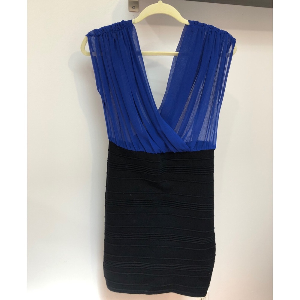 Fitted dress